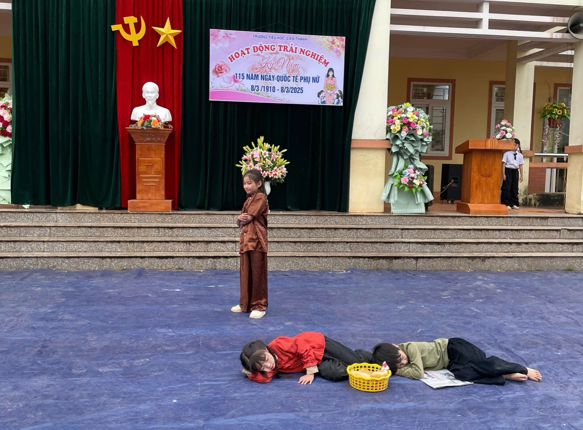 Hoạt cảnh